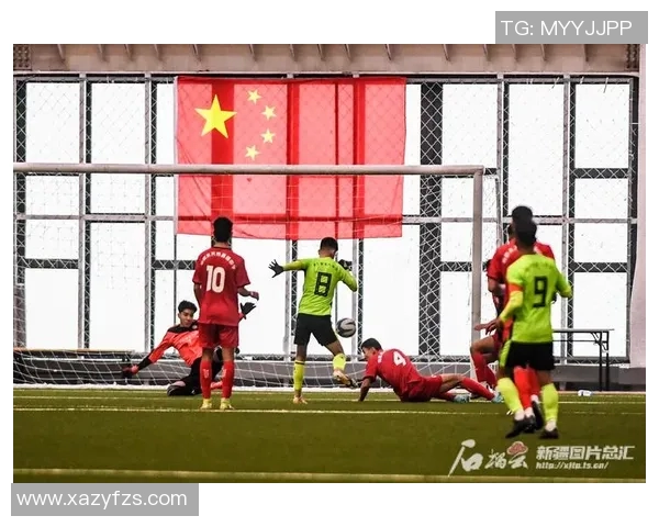 飞奔绿茵场的足球巨星们速度与激情的完美结合