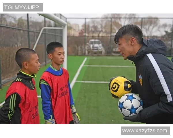 足球明星防守员手套的选择与使用技巧解析助你提升球场表现